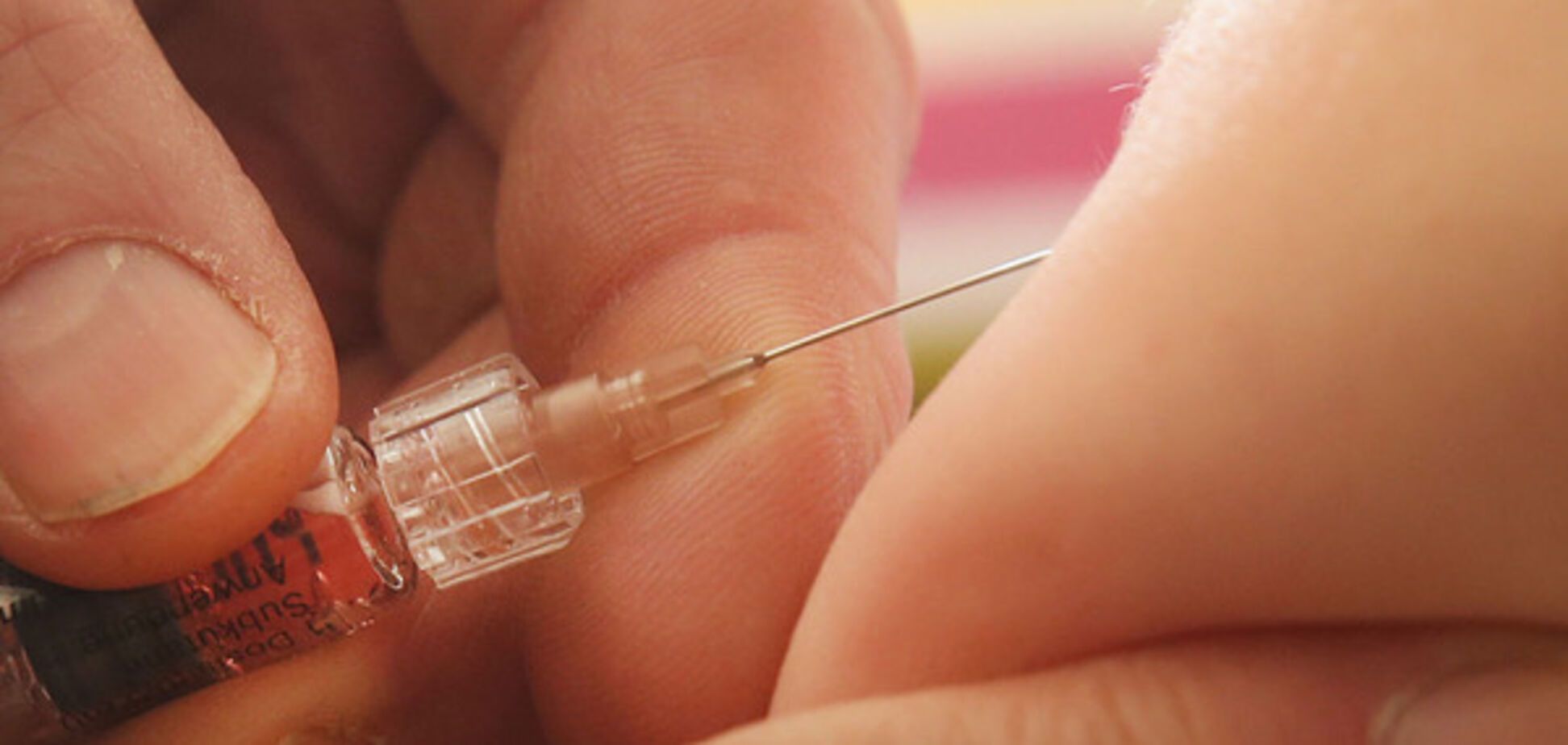 Европейская комиссия одобрила вакцину от менингококковой инфекции