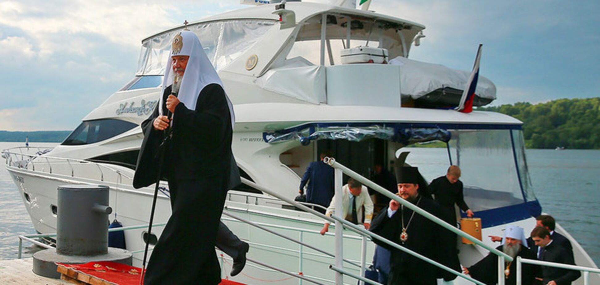 Патриарх Кирилл яхта