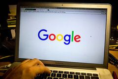 У Росії на кілька годин заборонили Google: соцмережі киплять