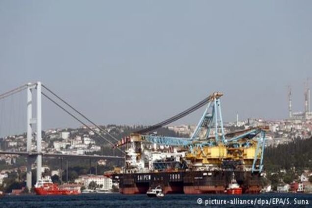 Росія почала прокладання глибоководної ділянки 'Турецького потоку'