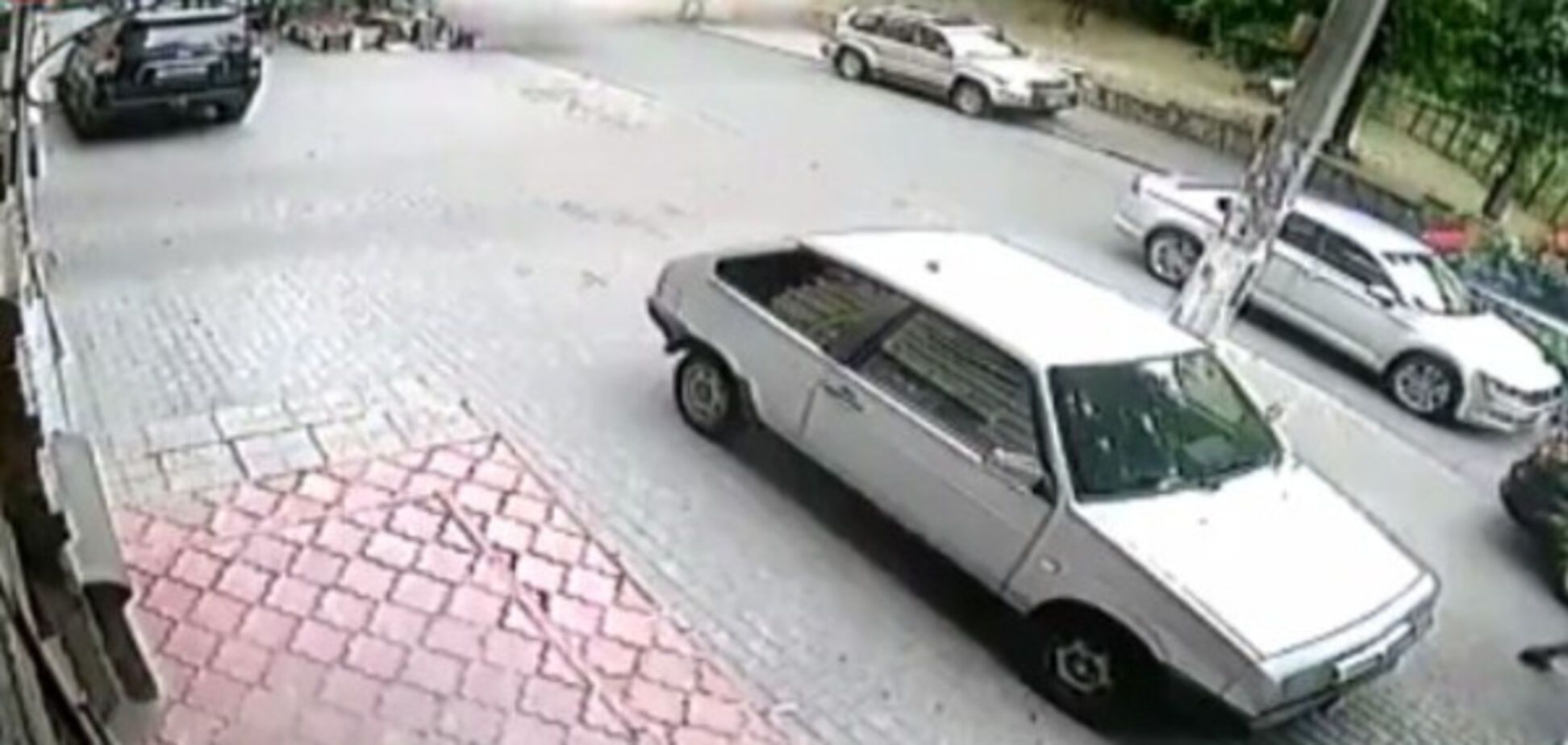 взрыв киев джип