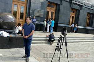Голодування через львівське сміття: мережу розбурхало раптове рішення нардепів