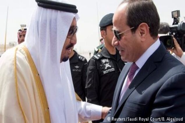 Президент Єгипту ратифікував передачу Саудівській Аравії двох островів