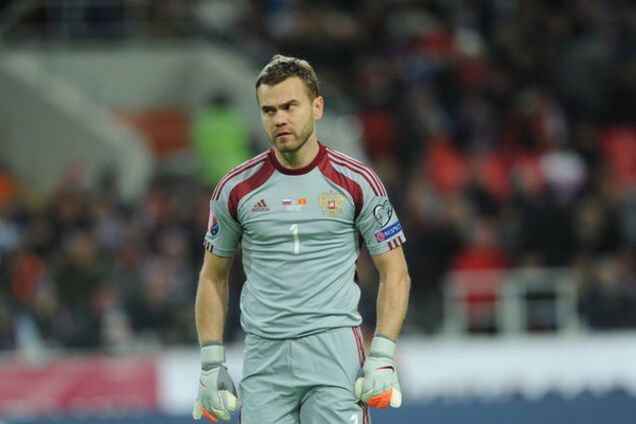 Игорь Акинфеев