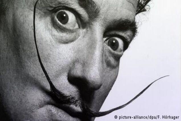 Останки Сальвадора Далі ексгумують задля тесту на батьківство