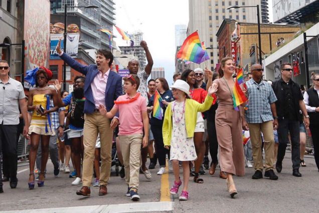 Джастин Трюдо с семьей на гей-параде