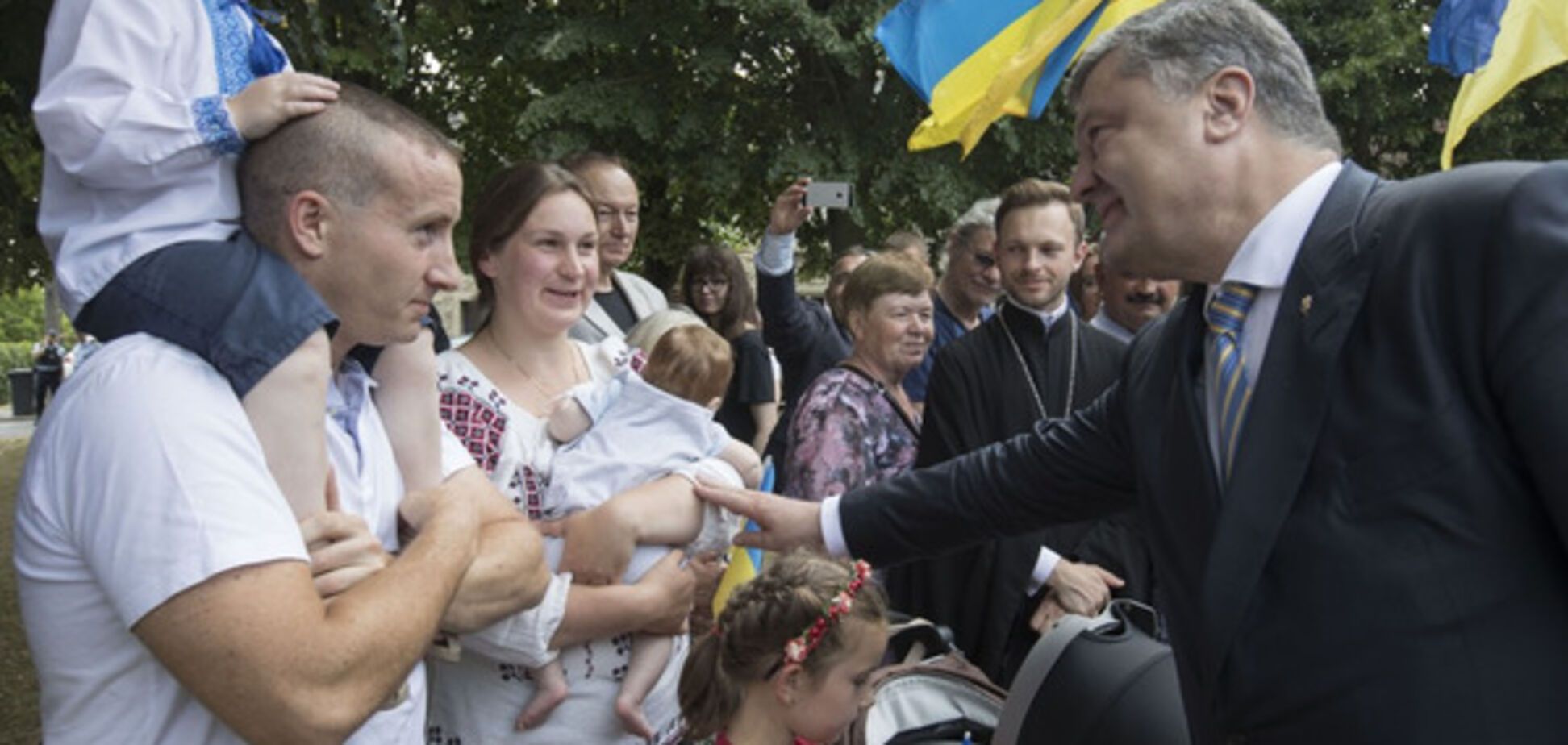 Порошенко рассказал, до чего Янукович довел Украину