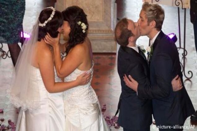 Коментар: Анґела Меркель і зміна курсу щодо одностатевих шлюбів