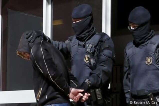 Під час спецоперації у трьох державах ЄС затримали шістьох ймовірних ісламістів