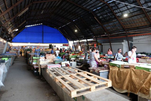 Крым. Рынок