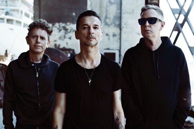 Концерт в Киеве: сотни тонн оборудования и личный самолет для Depeche Mode