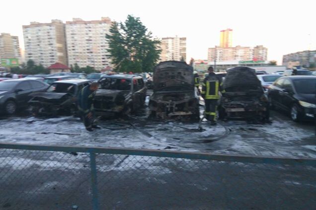 Стоянка на Троещине