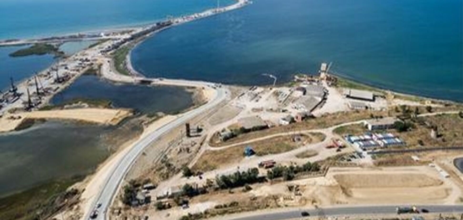 Чем грозит Украине строительство Керченского моста: СМИ узнали детали