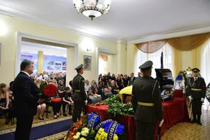 Порошенко
