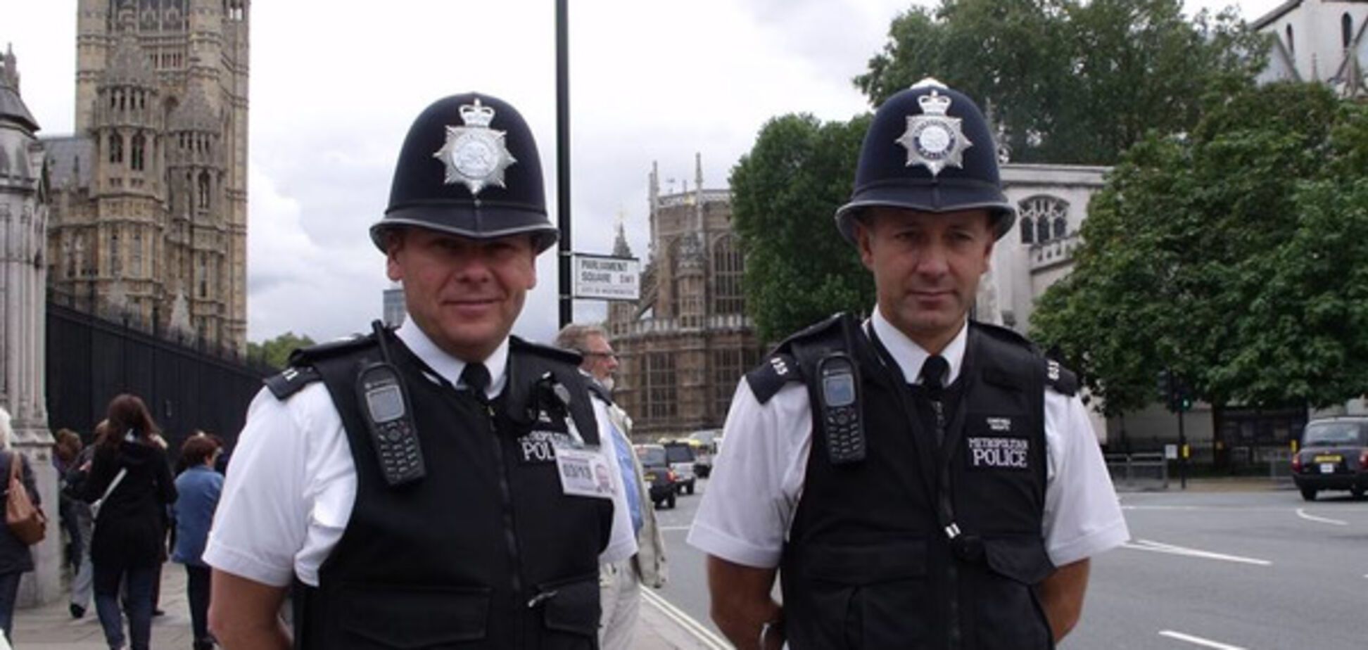 Лондон, полицейские