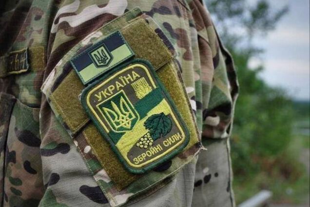 На Львовщине загорелось авто с военными: есть пострадавшие