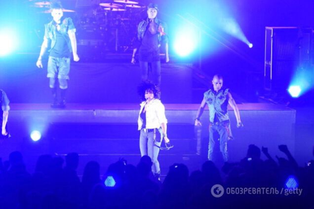 Знаменита співачка схудла на 25 кг через півроку після пологів