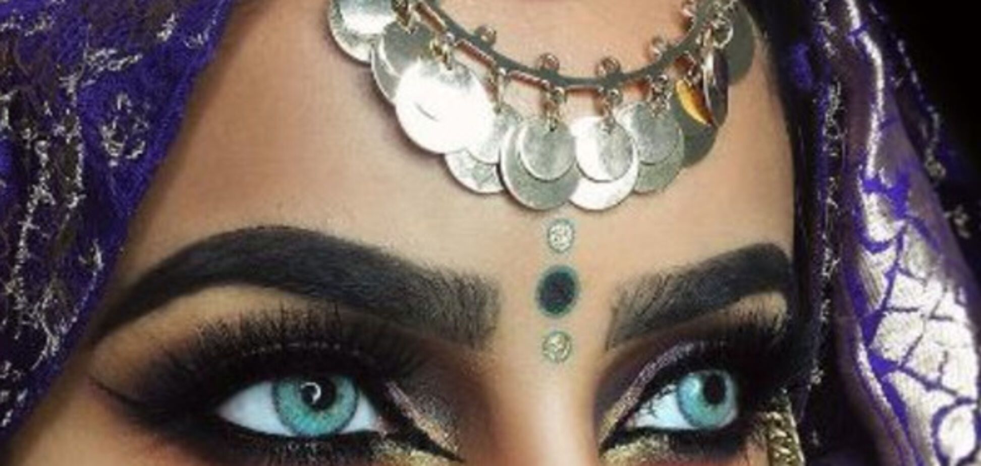 Виртуозы макияжа мусульманские девушки покоряют соцсети: фотофакты