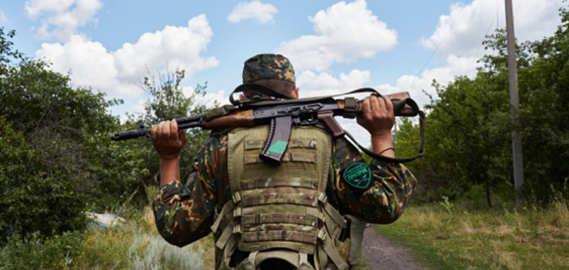 'Бізнес' на обстрілах: у розвідці розповіли, як заробляють терористи на Донбасі