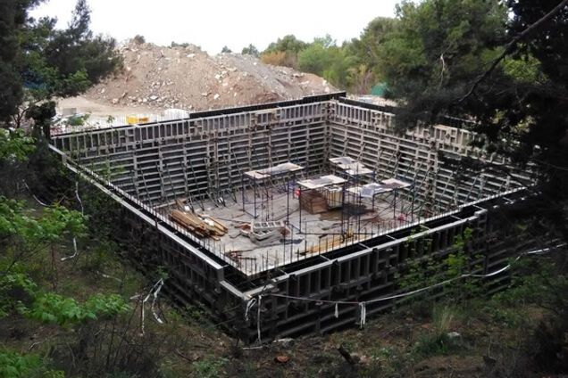 Путин строит огромную баню на госдаче президента Украины в Крыму