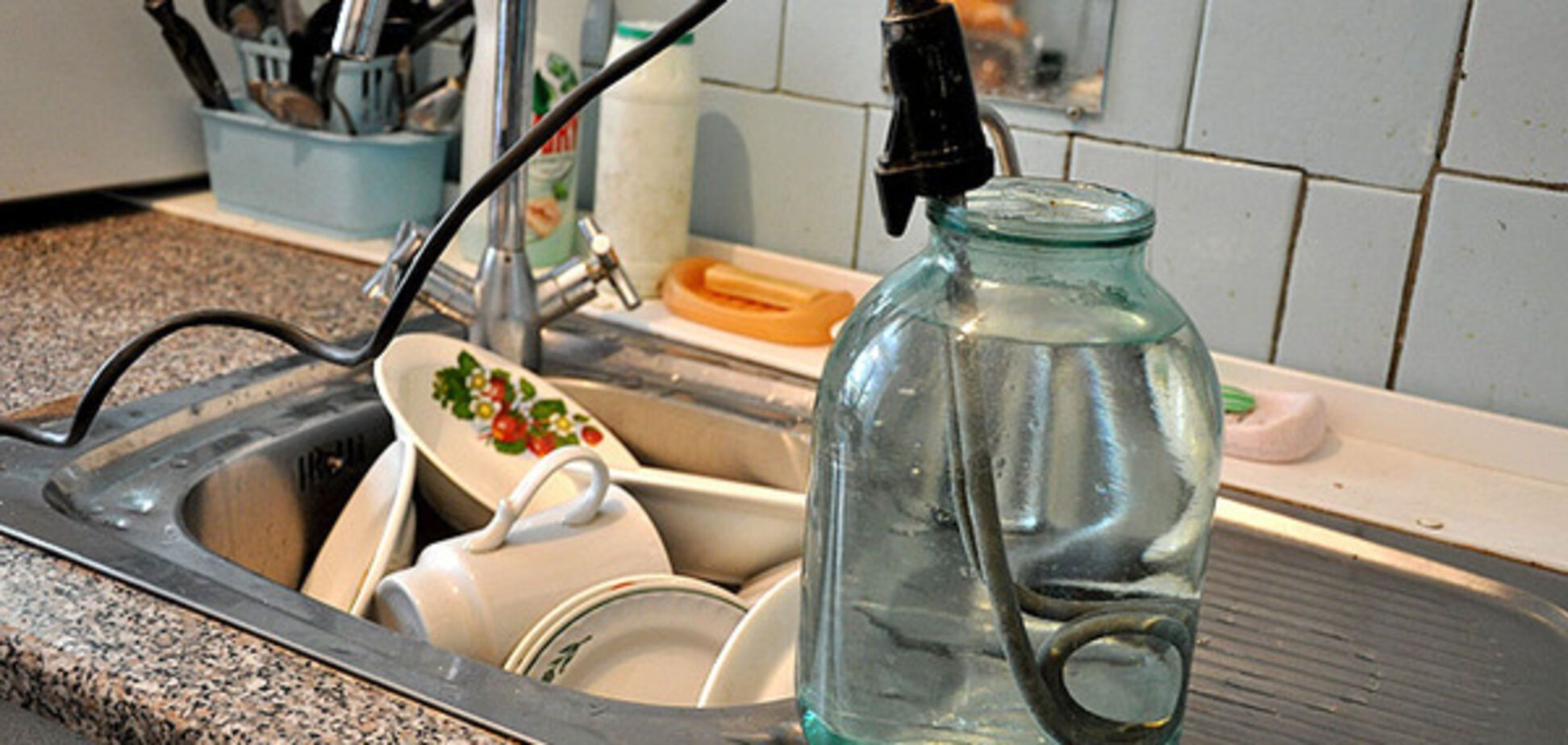 Горячая вода