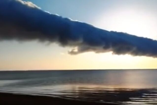 Уникальный феномен над Азовским морем сняли на видео