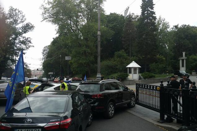 ДТП возле Верховной Ради