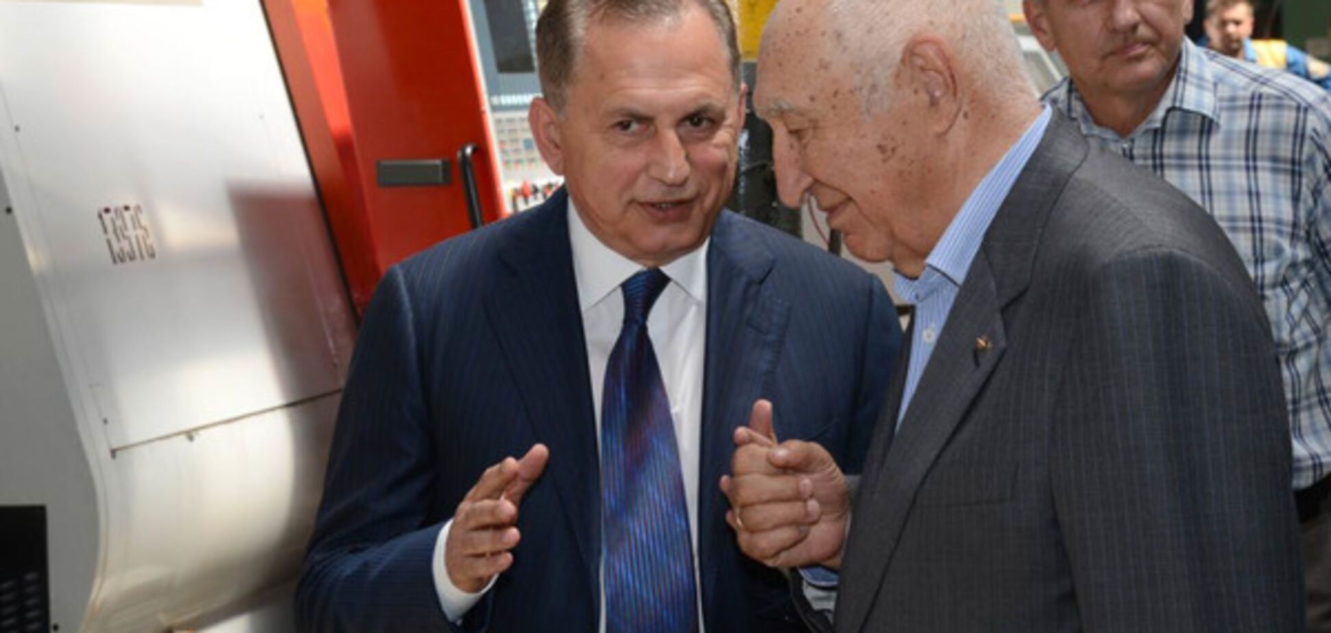 Борис Колесников