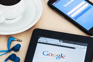 Google і Facebook