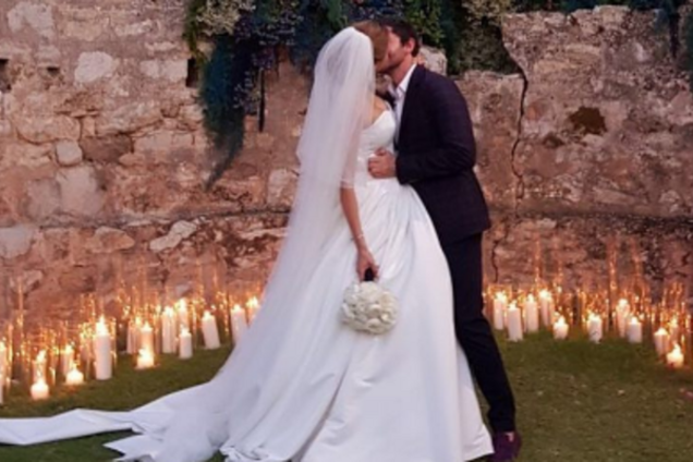 На свадьбе дочери нардепа побывал эротический фотограф: что из этого получилось