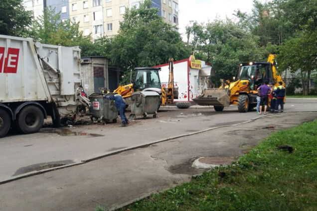 Львов мусор