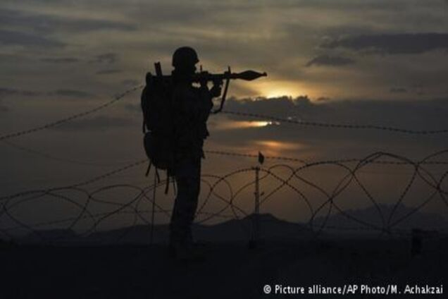 Пакистан розпочав військову операцію проти ісламістів поблизу афганського кордону