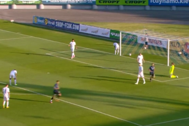 Динамо Черноморец гол Хобленко