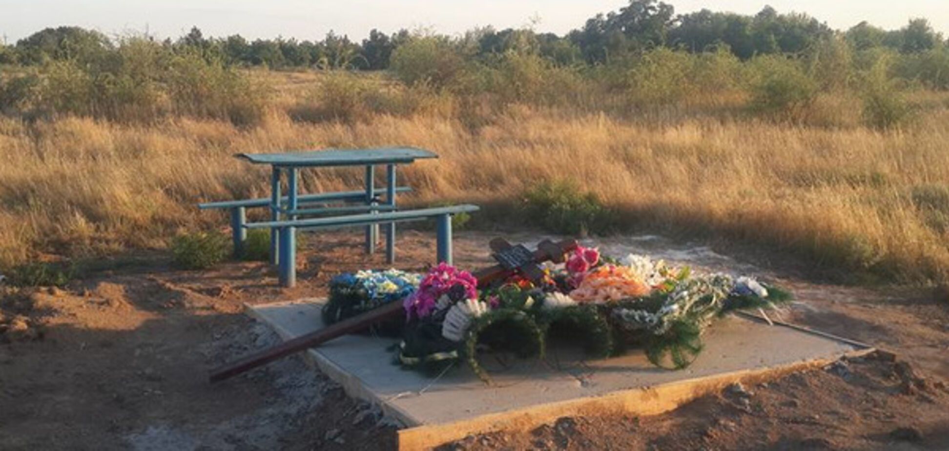 Могила бойца АТО