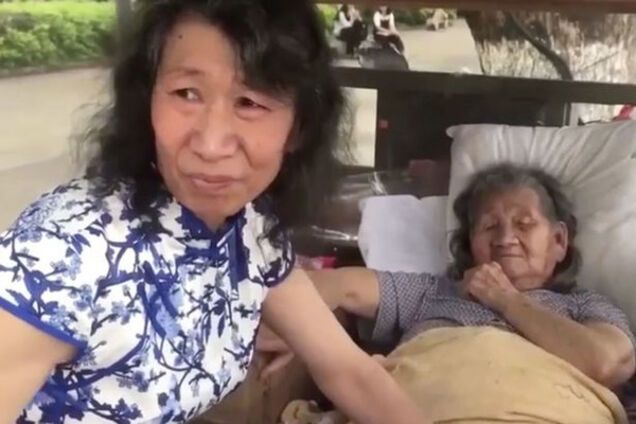 Китаец 20 лет переодевался в погибшую сестру