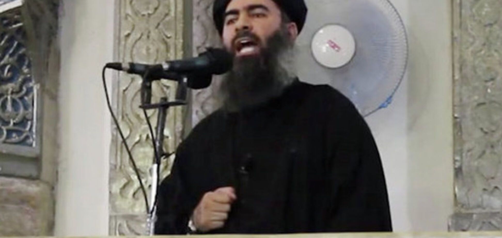 Лидер группировки \'Исламское государство\' Абу Бакр аль-Багдади