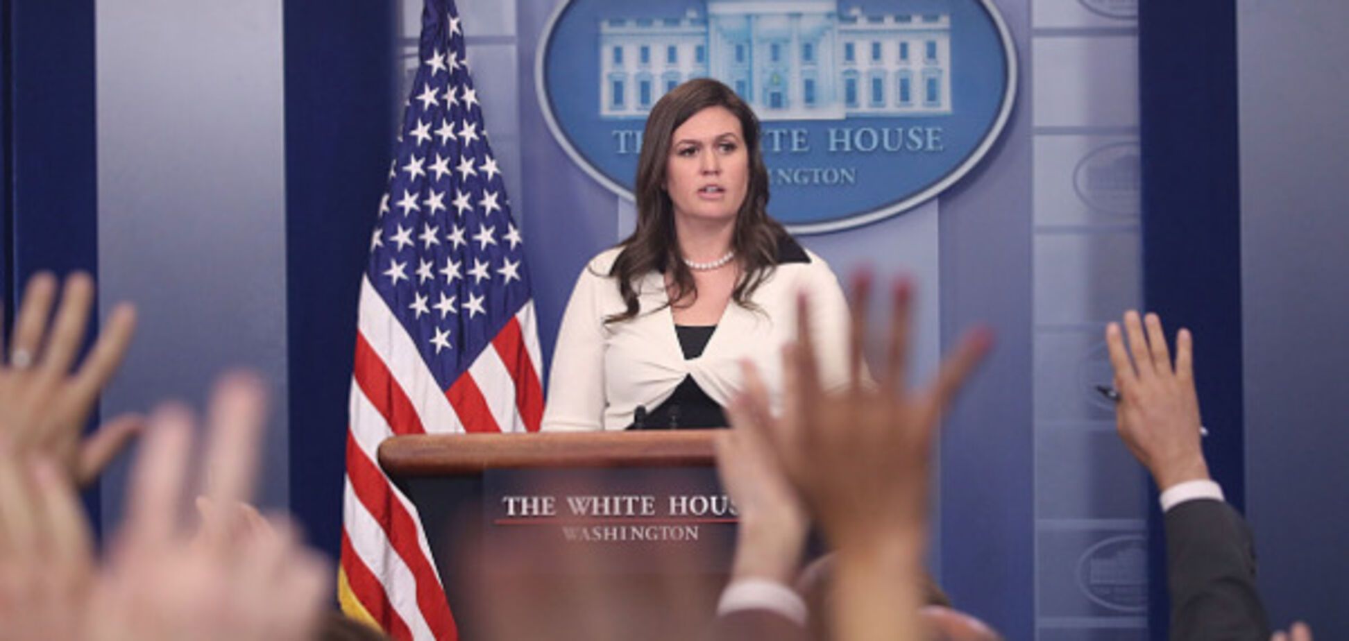 Сара Сандерс