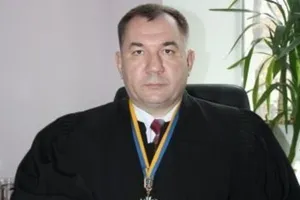 Судья коррупционер