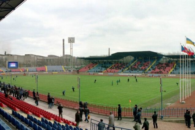 Стадион в Мариуполе