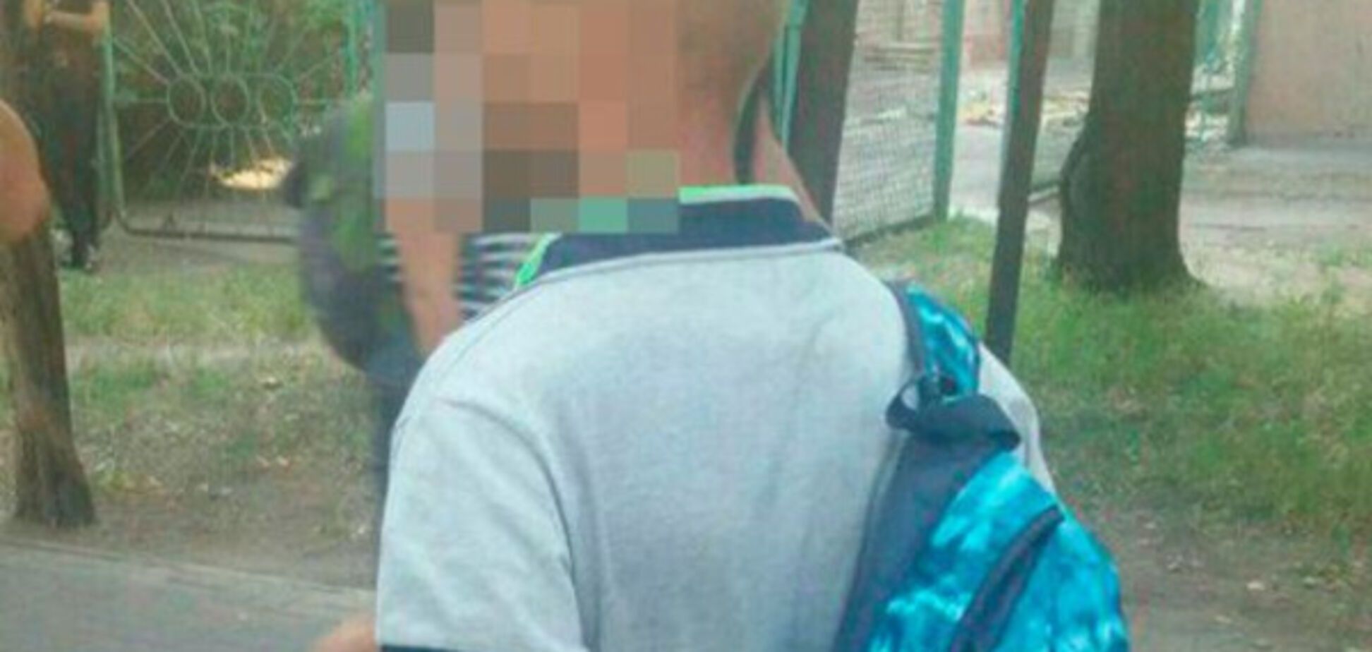 В Запорожье мужчина украл мобильный телефон у подростков ради электронных игр