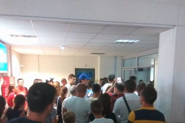 Инцидент с украинцами