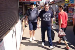 Луценко с сыном на Петровке