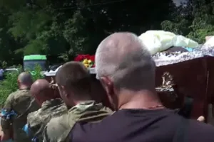 похорон погибшего в Днепре АТОшника