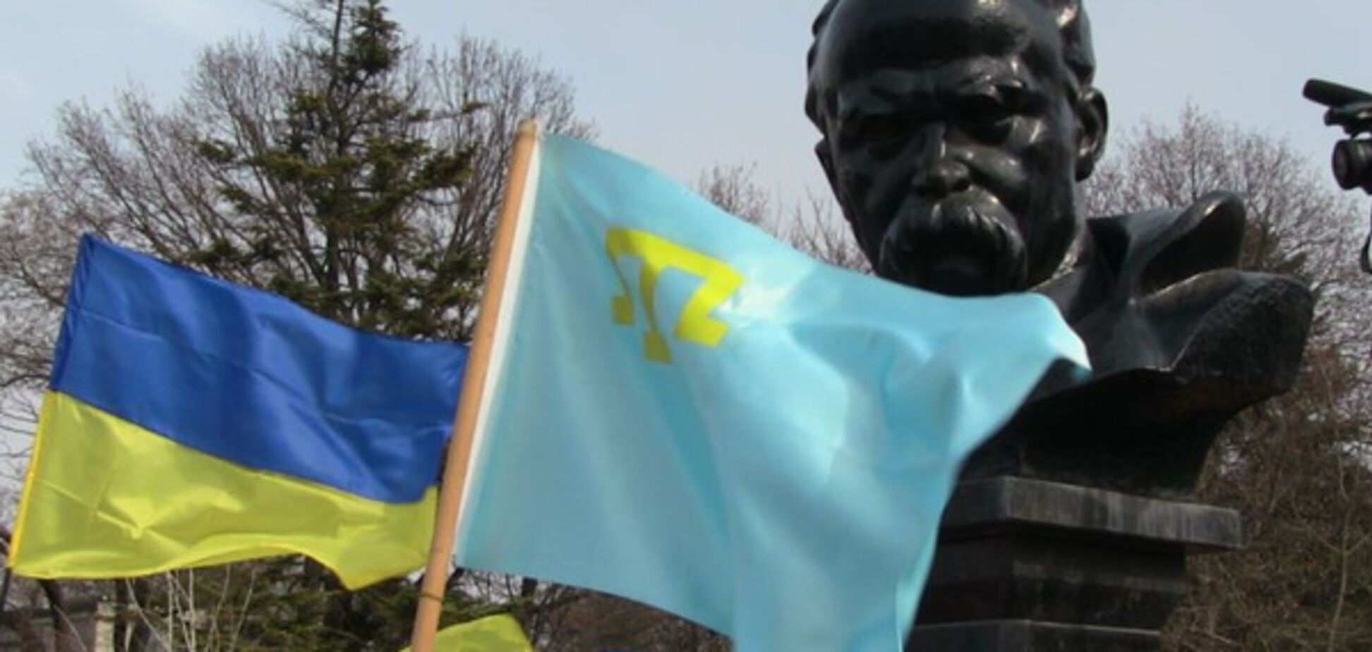 Проукраїнський мітинг у Криму