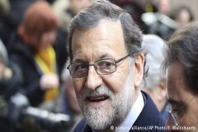 Уряд Іспанії оскаржує запланований референдум про незалежність Каталонії