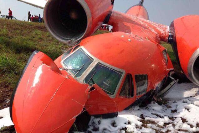 В Африке разбился украинский самолет: есть раненые