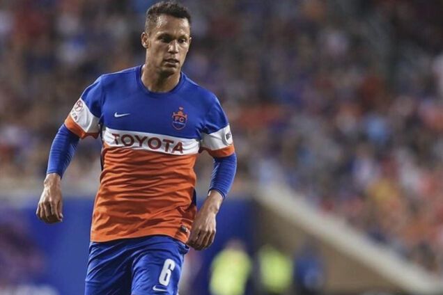 Американський футболіст в матчі створили чарівну вертушку, повторивши фінт Зідана: відео шедевра