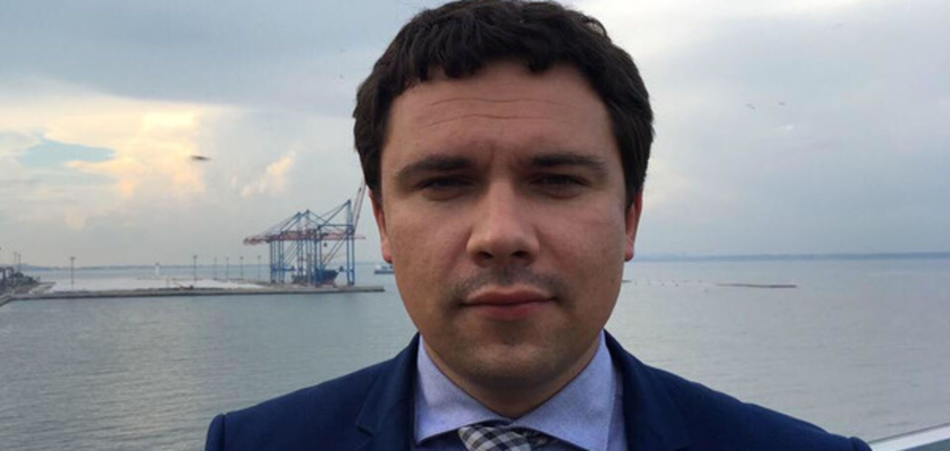 Виктор Довгань