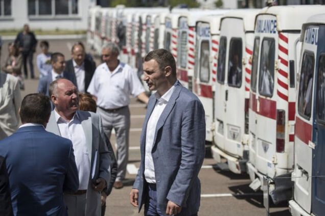 Кличко: ми плануємо впродовж двох років значно оновити автопарк 'швидких'