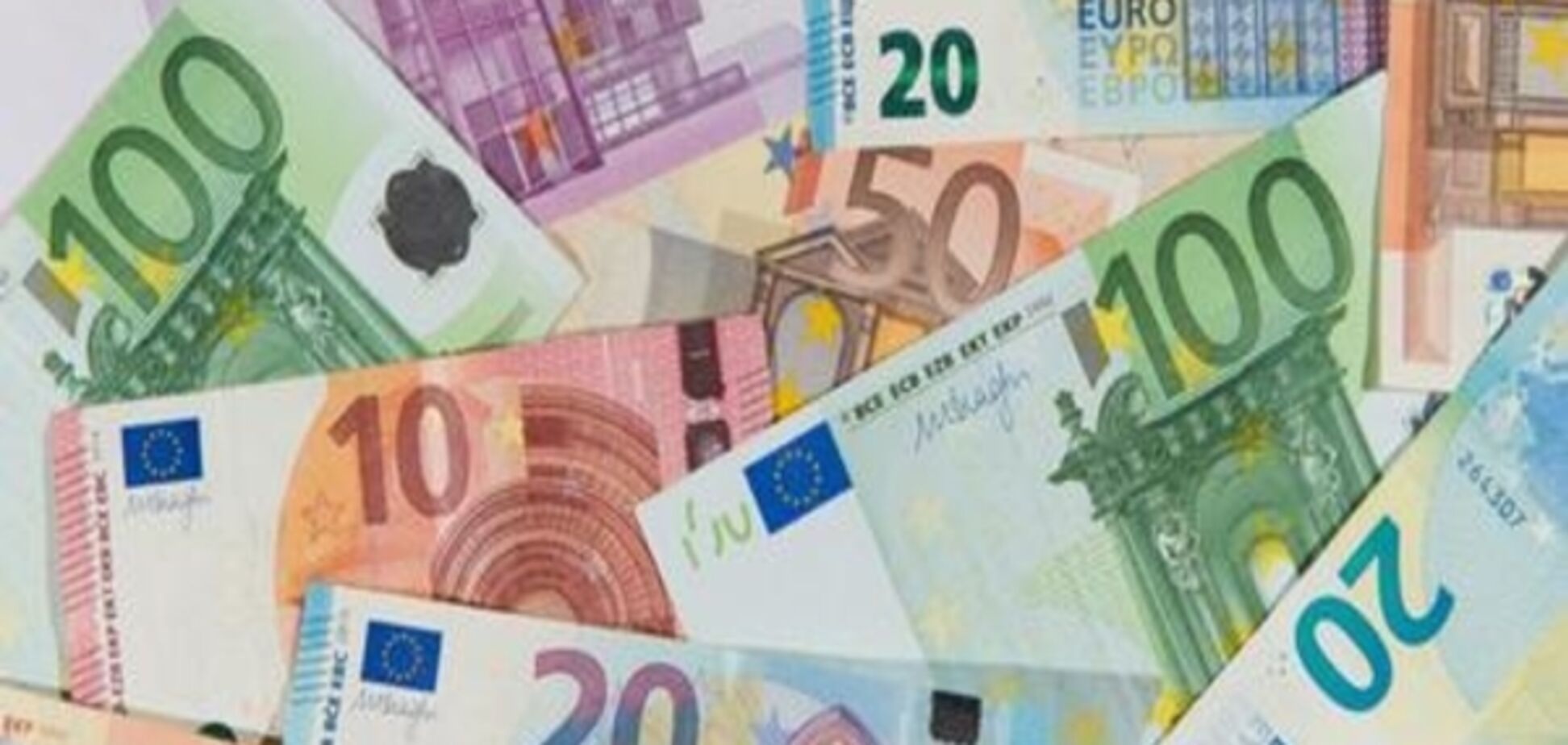 Вибори до Бундестагу-2017: найбільше великих пожертв отримав ХДС Меркель